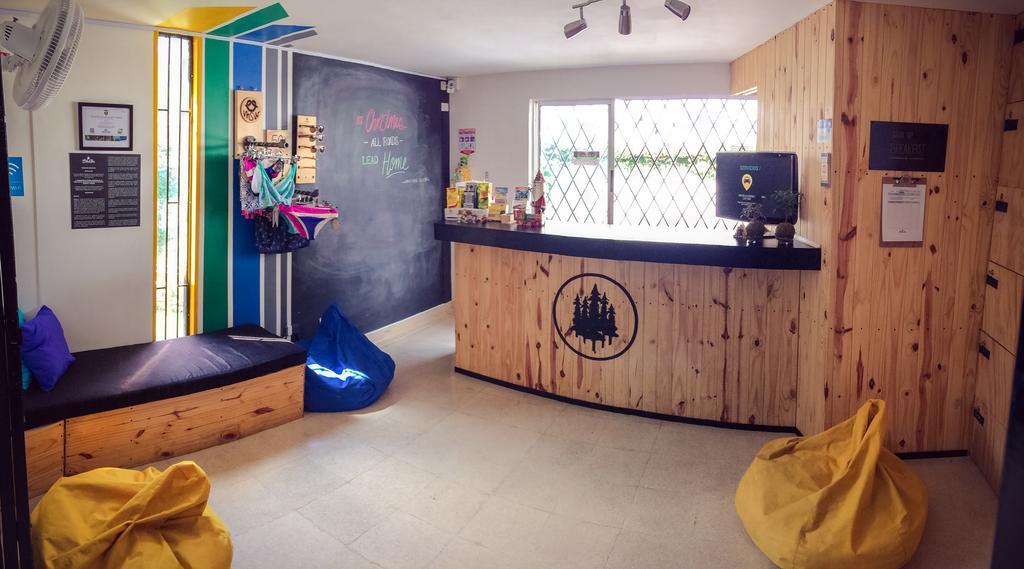 Blackpine Hostel Medellín Buitenkant foto
