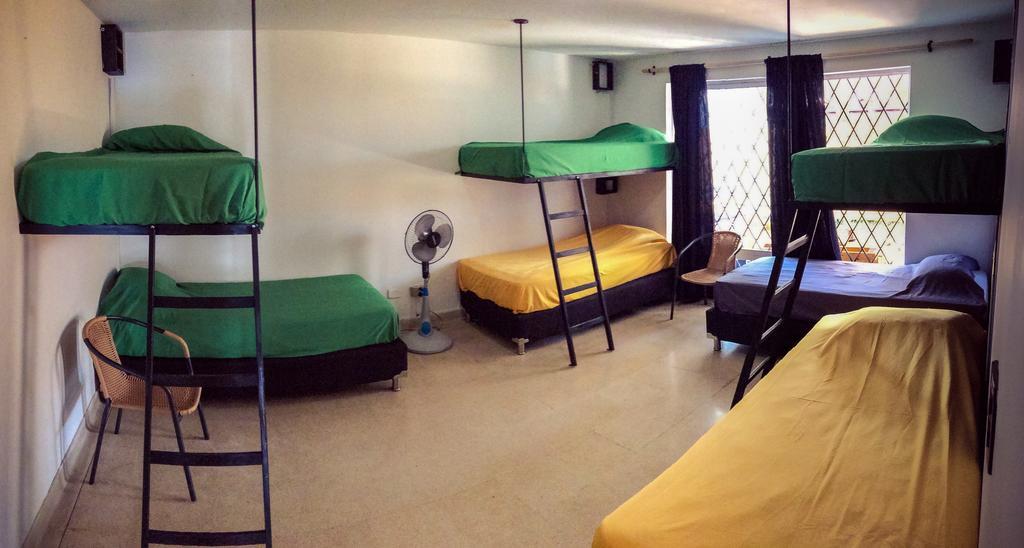 Blackpine Hostel Medellín Kamer foto