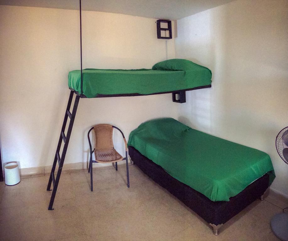 Blackpine Hostel Medellín Kamer foto
